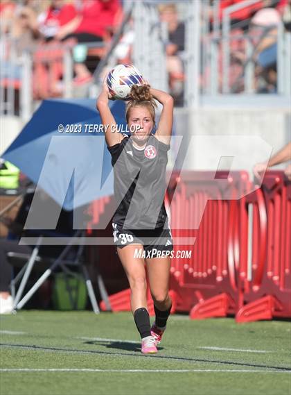 Thumbnail 1 in Brighton vs. Bountiful (UHSAA 5A Semifinal) photogallery.