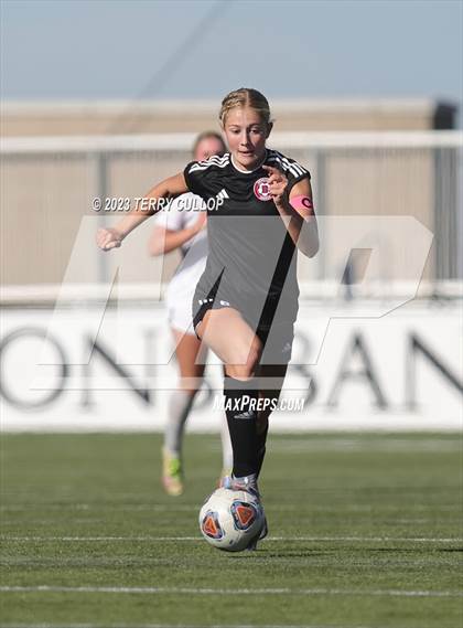 Thumbnail 2 in Brighton vs. Bountiful (UHSAA 5A Semifinal) photogallery.