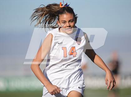 Thumbnail 2 in Brighton vs. Bountiful (UHSAA 5A Semifinal) photogallery.