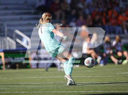 Thumbnail 3 in Brighton vs. Bountiful (UHSAA 5A Semifinal) photogallery.