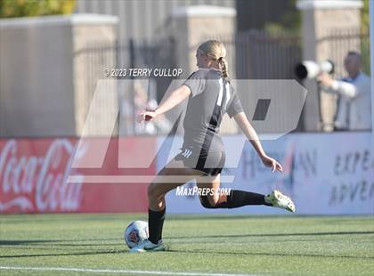 Thumbnail 3 in Brighton vs. Bountiful (UHSAA 5A Semifinal) photogallery.