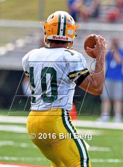Thumbnail 3 in Trinity Catholic @ New Canaan photogallery.