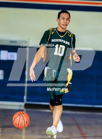 Thumbnail 3 in Crespi vs Moorpark (West Valley Tip-Off) photogallery.
