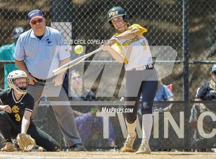Thumbnail 1 in Richmond Hill vs Sequoyah (GHSA State Championship Semi-Final) photogallery.