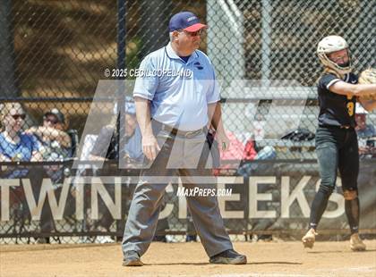 Thumbnail 1 in Richmond Hill vs Sequoyah (GHSA State Championship Semi-Final) photogallery.