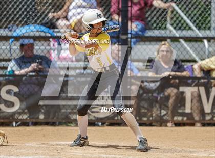 Thumbnail 3 in Richmond Hill vs Sequoyah (GHSA State Championship Semi-Final) photogallery.