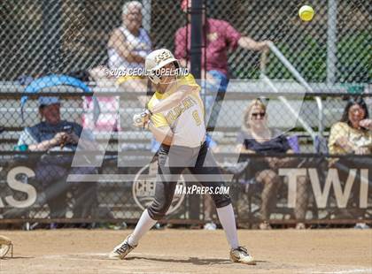 Thumbnail 3 in Richmond Hill vs Sequoyah (GHSA State Championship Semi-Final) photogallery.