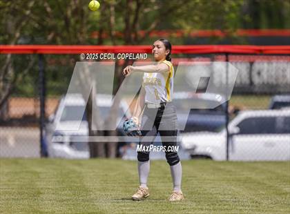 Thumbnail 2 in Richmond Hill vs Sequoyah (GHSA State Championship Semi-Final) photogallery.