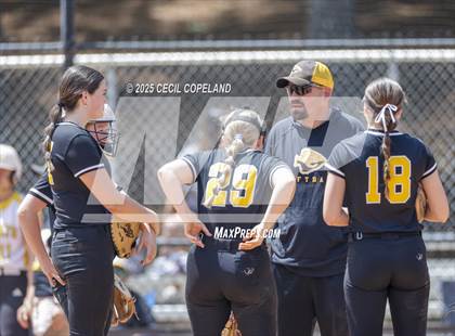 Thumbnail 2 in Richmond Hill vs Sequoyah (GHSA State Championship Semi-Final) photogallery.