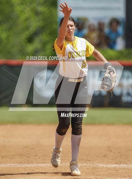 Thumbnail 2 in Richmond Hill vs Sequoyah (GHSA State Championship Semi-Final) photogallery.