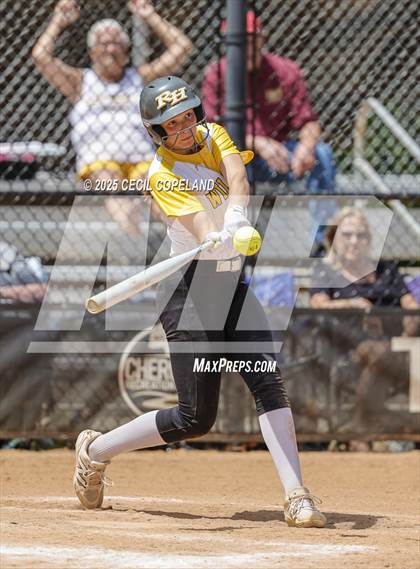 Thumbnail 1 in Richmond Hill vs Sequoyah (GHSA State Championship Semi-Final) photogallery.