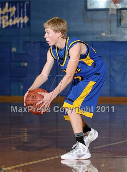 Thumbnail 3 in Maxwell vs. Winters (Pierce Tournament) photogallery.