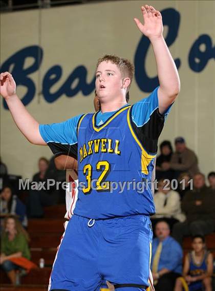 Thumbnail 3 in Maxwell vs. Winters (Pierce Tournament) photogallery.