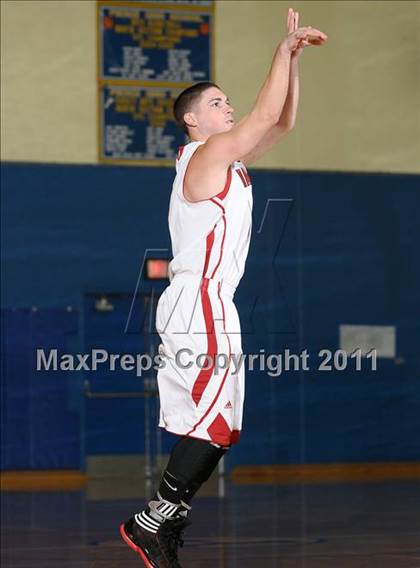 Thumbnail 1 in Maxwell vs. Winters (Pierce Tournament) photogallery.
