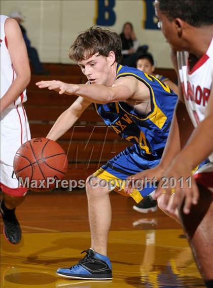 Thumbnail 2 in Maxwell vs. Winters (Pierce Tournament) photogallery.