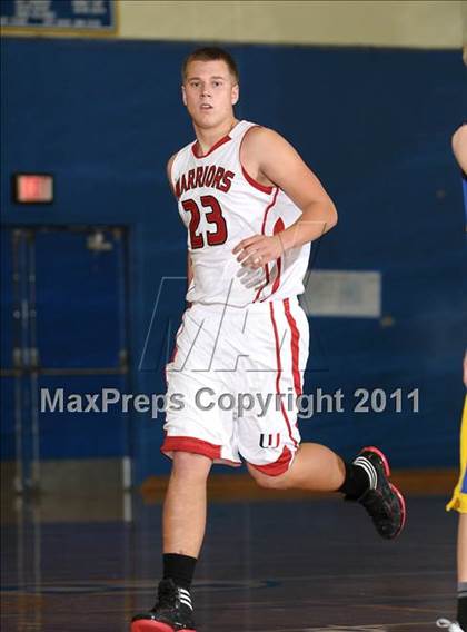 Thumbnail 1 in Maxwell vs. Winters (Pierce Tournament) photogallery.