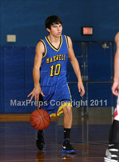 Thumbnail 1 in Maxwell vs. Winters (Pierce Tournament) photogallery.