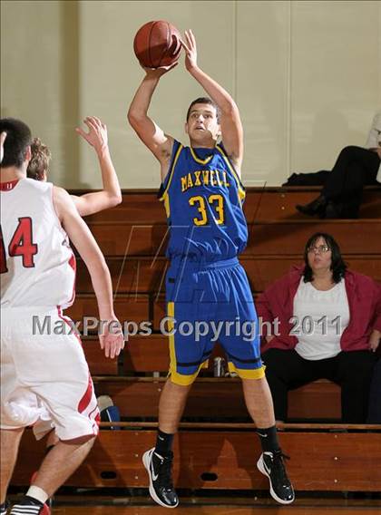Thumbnail 3 in Maxwell vs. Winters (Pierce Tournament) photogallery.