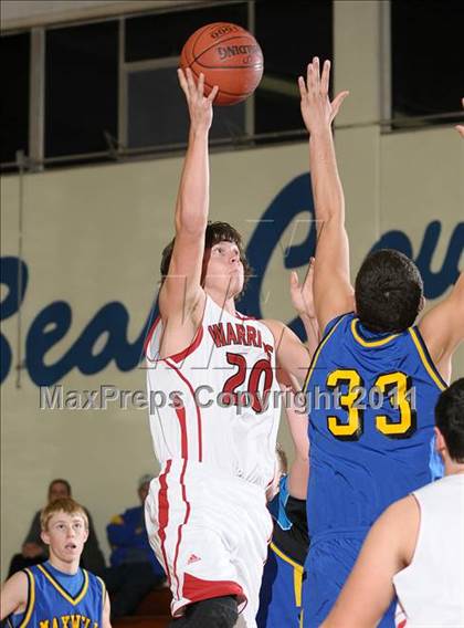 Thumbnail 3 in Maxwell vs. Winters (Pierce Tournament) photogallery.