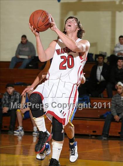 Thumbnail 1 in Maxwell vs. Winters (Pierce Tournament) photogallery.