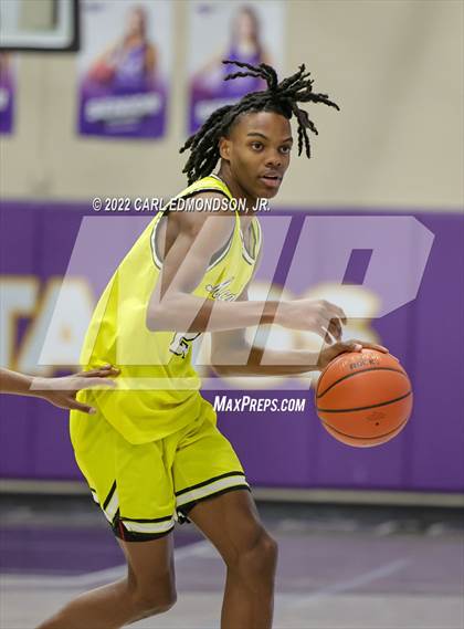 Thumbnail 2 in McAdory vs. Clarksville Academy photogallery.