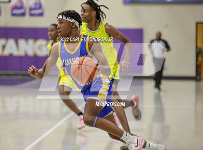 Thumbnail 3 in McAdory vs. Clarksville Academy photogallery.