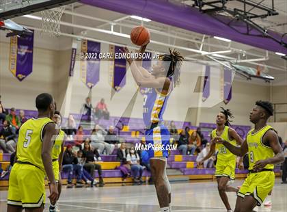 Thumbnail 3 in McAdory vs. Clarksville Academy photogallery.