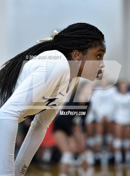 Thumbnail 1 in Archbishop Mitty vs. Marymount (Durango Fall Classic) photogallery.