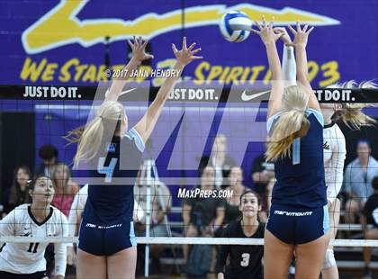Thumbnail 1 in Archbishop Mitty vs. Marymount (Durango Fall Classic) photogallery.