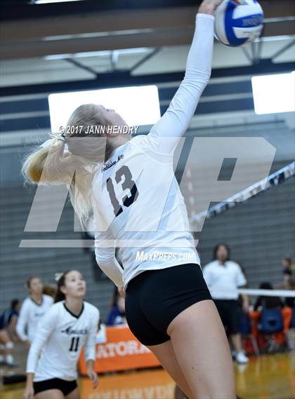 Thumbnail 3 in Archbishop Mitty vs. Marymount (Durango Fall Classic) photogallery.