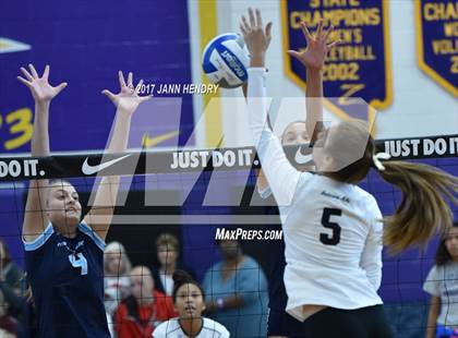 Thumbnail 1 in Archbishop Mitty vs. Marymount (Durango Fall Classic) photogallery.