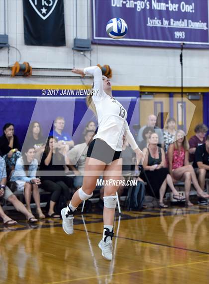 Thumbnail 2 in Archbishop Mitty vs. Marymount (Durango Fall Classic) photogallery.