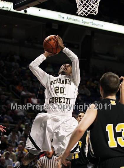 Thumbnail 3 in Sts. Neumann & Goretti vs. Montour (PIAA Class AAA Final) photogallery.