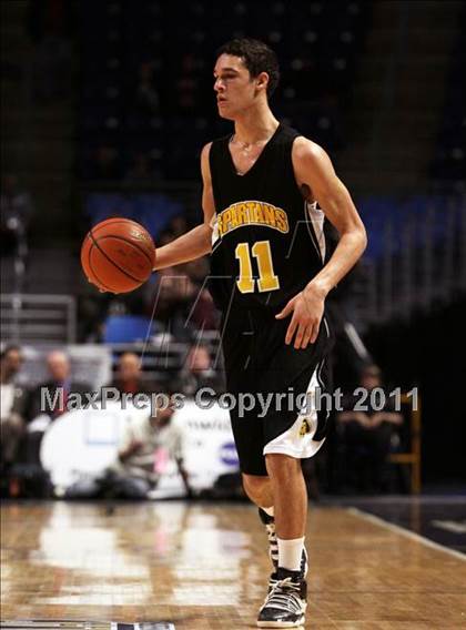 Thumbnail 2 in Sts. Neumann & Goretti vs. Montour (PIAA Class AAA Final) photogallery.