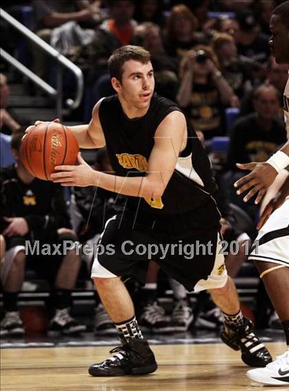 Thumbnail 1 in Sts. Neumann & Goretti vs. Montour (PIAA Class AAA Final) photogallery.