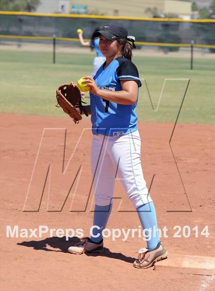 Thumbnail 3 in Estrella Foothills @ Page  (AIA D3 Playoff) photogallery.