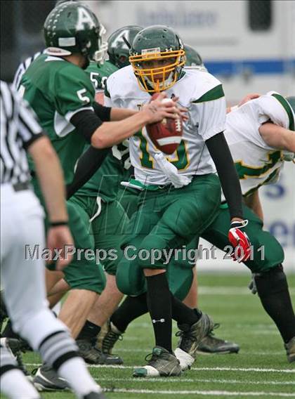 Thumbnail 3 in Alexander vs. Avon photogallery.