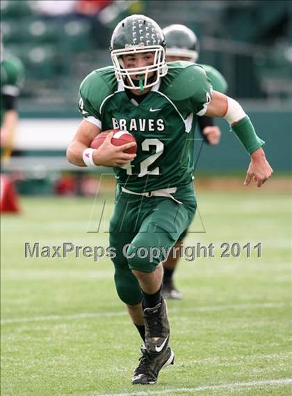 Thumbnail 3 in Alexander vs. Avon photogallery.