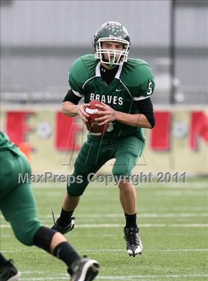 Thumbnail 2 in Alexander vs. Avon photogallery.