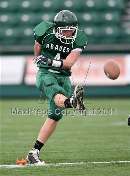 Thumbnail 1 in Alexander vs. Avon photogallery.