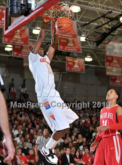 Thumbnail 1 in Bishop Gorman @ Mater Dei (Nike Extravaganza) photogallery.