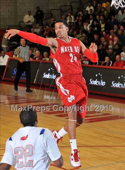 Thumbnail 1 in Bishop Gorman @ Mater Dei (Nike Extravaganza) photogallery.