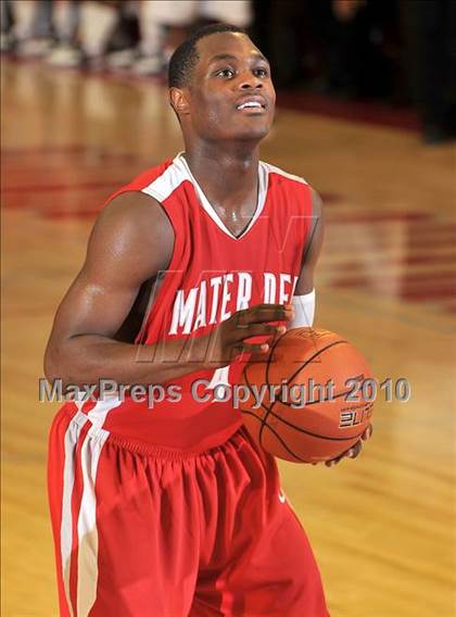 Thumbnail 2 in Bishop Gorman @ Mater Dei (Nike Extravaganza) photogallery.