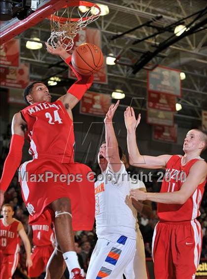 Thumbnail 2 in Bishop Gorman @ Mater Dei (Nike Extravaganza) photogallery.