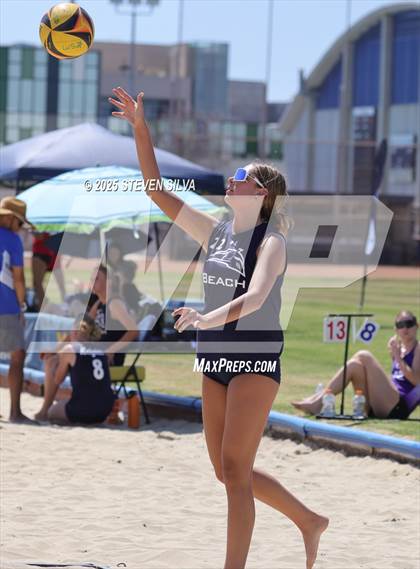 Thumbnail 1 in Carlsbad vs. San Marcos (CIF SDS Division 1 Final) photogallery.
