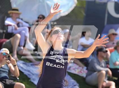 Thumbnail 3 in Carlsbad vs. San Marcos (CIF SDS Division 1 Final) photogallery.