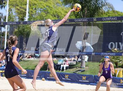 Thumbnail 2 in Carlsbad vs. San Marcos (CIF SDS Division 1 Final) photogallery.
