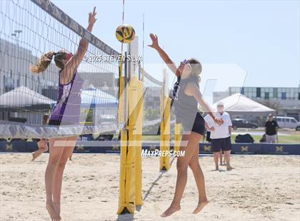 Thumbnail 2 in Carlsbad vs. San Marcos (CIF SDS Division 1 Final) photogallery.
