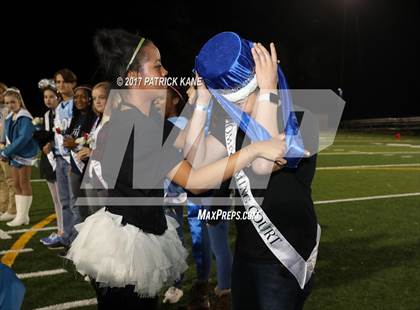 Thumbnail 1 in Herndon @ Yorktown photogallery.