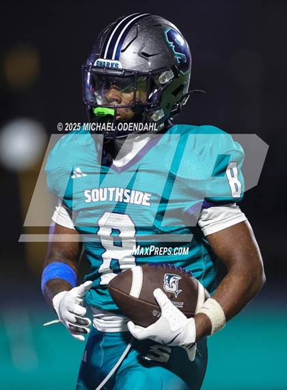 Thumbnail 1 in Notre Dame @ Southside photogallery.